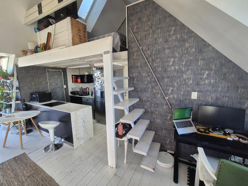 To Let 1 Bedroom Property for Rent in Woodstock Upper Western Cape
